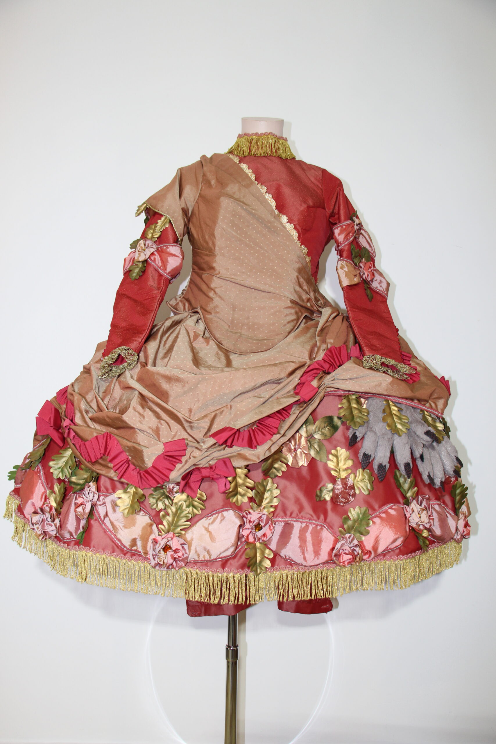 Reproduction Costume d'opéra d'après une maquette historique de Jean-Baptiste Martin.